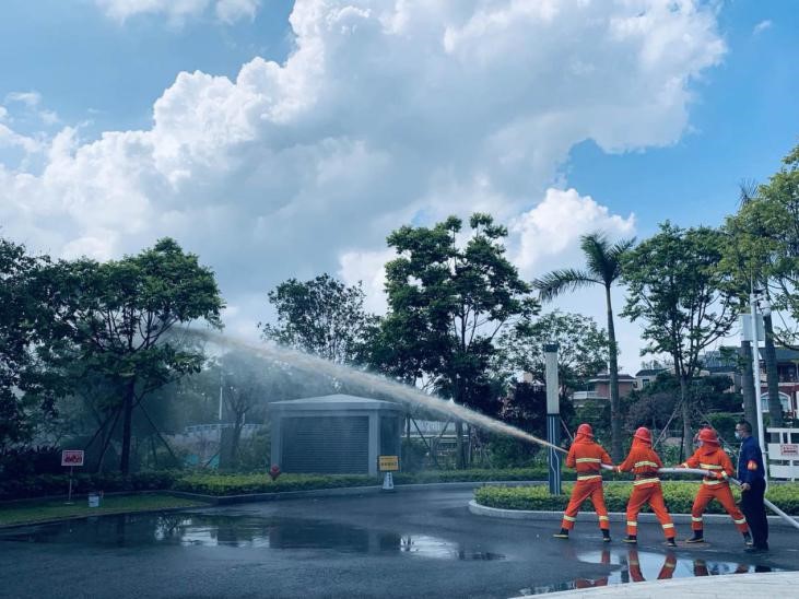 聚焦消防安全 打造“平安物业”3.jpg